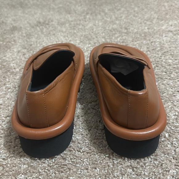 Vibram Classic Brown Loafers main image 5
